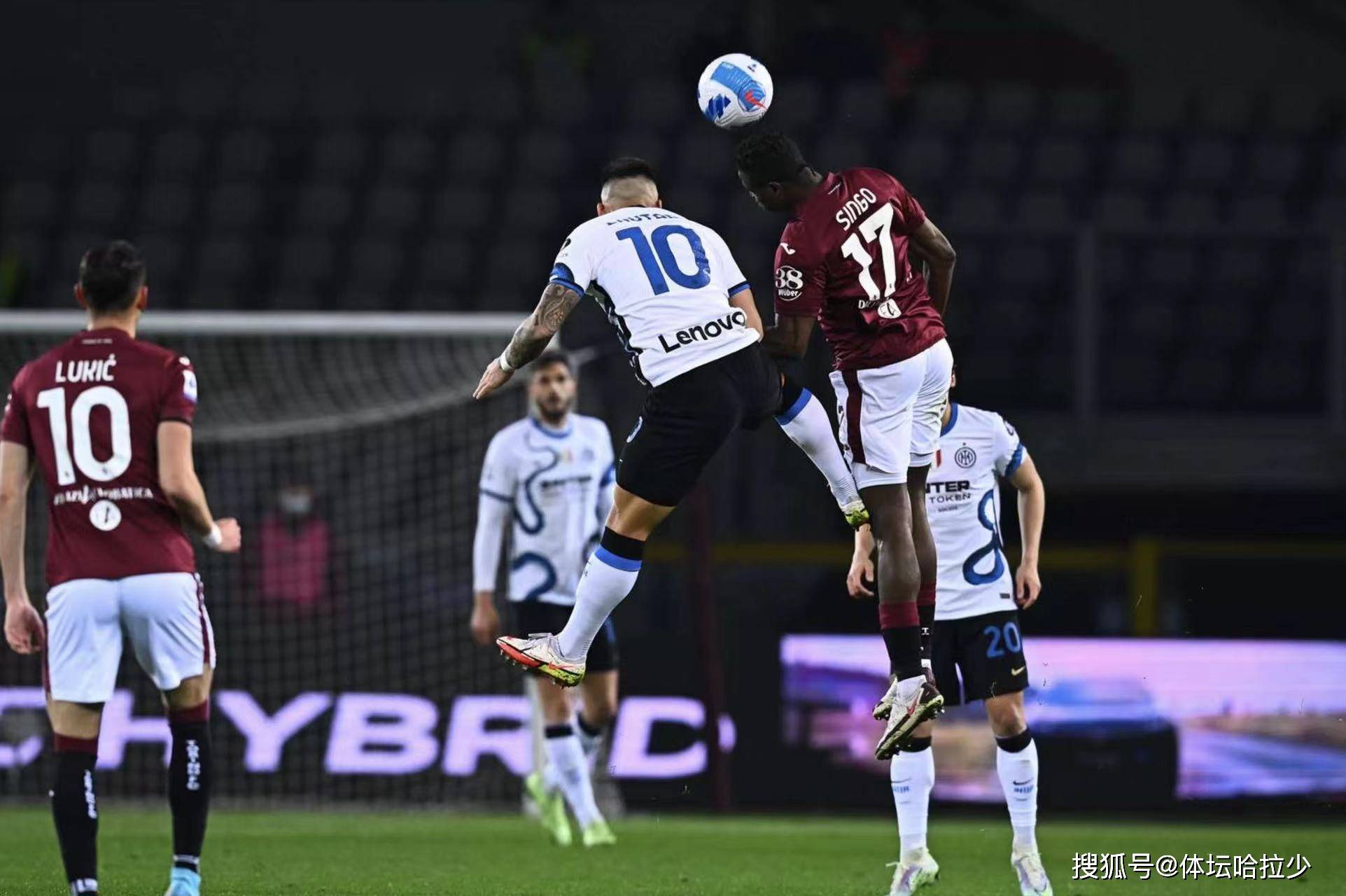 开云官网首页达拉斯独行侠训练开放日，集结日强势反弹引欢呼，意甲在即，心理建设被强调的简单介绍